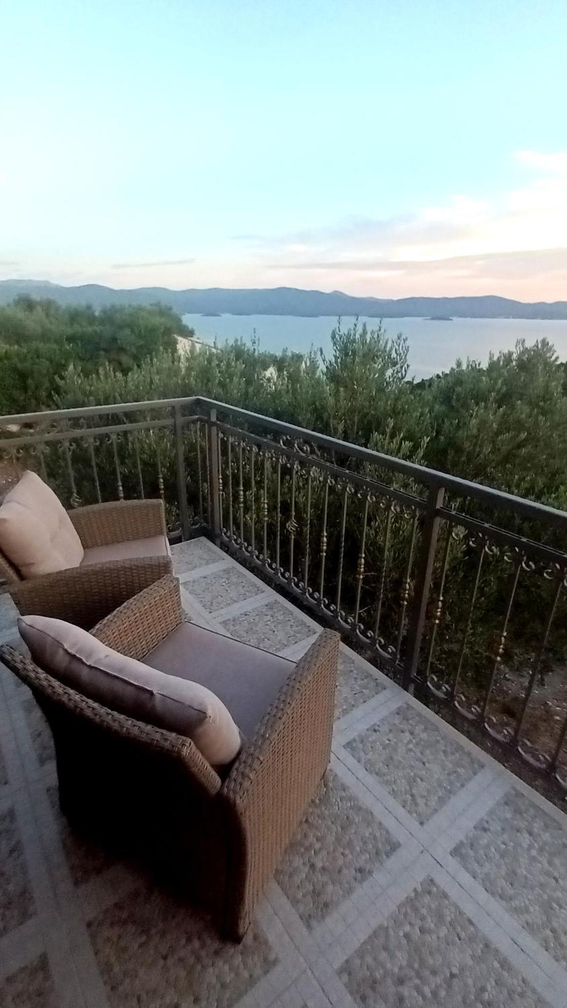 Apartmani Kremena Small Beach 200M Klek Kültér fotó