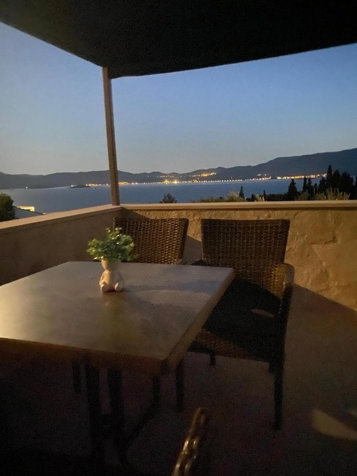 Apartmani Kremena Small Beach 200M Klek Kültér fotó