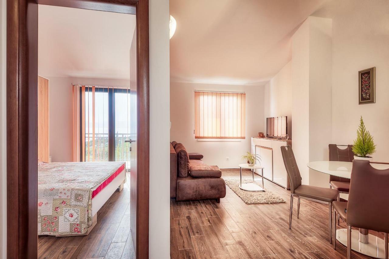 Apartmani Kremena Small Beach 200M Klek Kültér fotó
